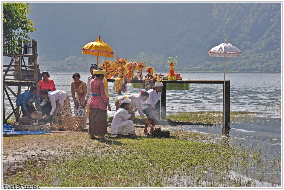 Temple dédié à Dewi Danu, déesse des eaux