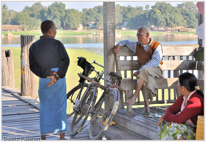 Une pause au milieu du pont