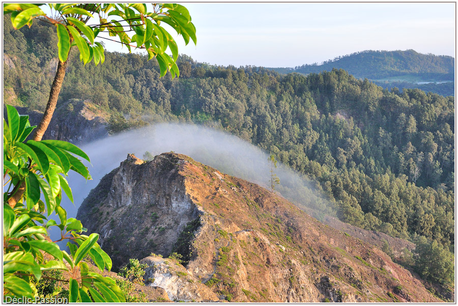 Une écharpe de nuages - Kalimutu - Flores -