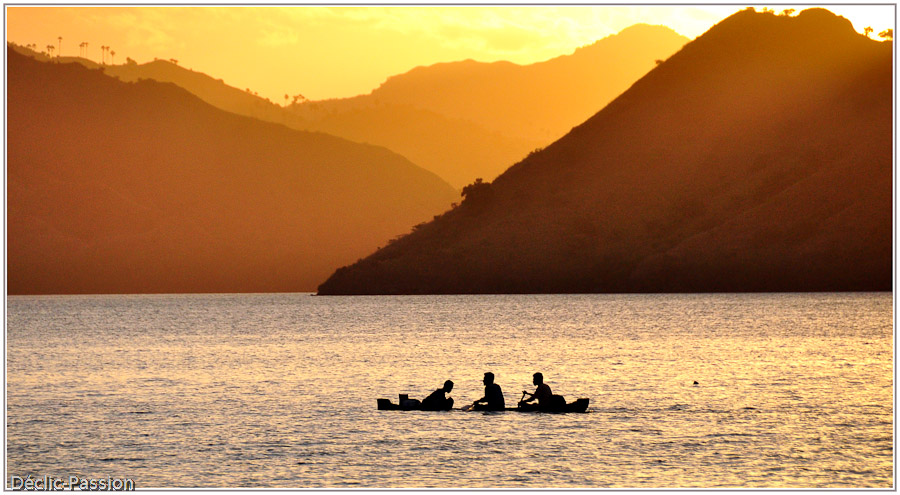 Coucher de soleil entre Rinca et Komodo 